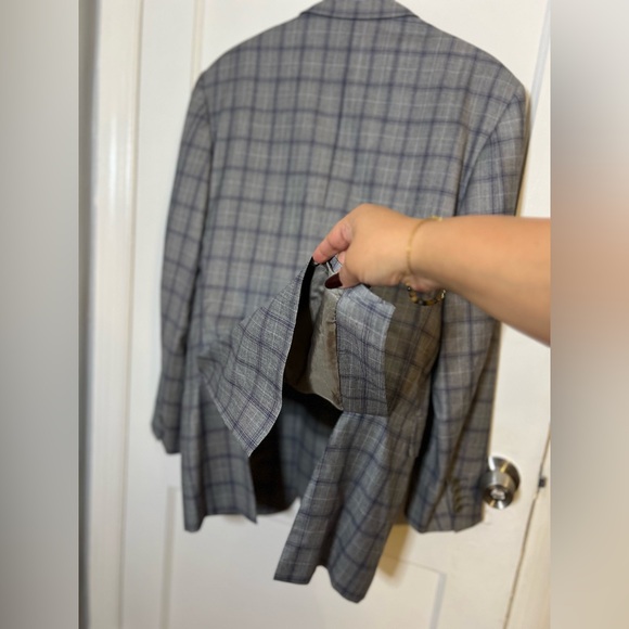 Canali Gray and Blue Checkered Blazer - Picture 4 of 8